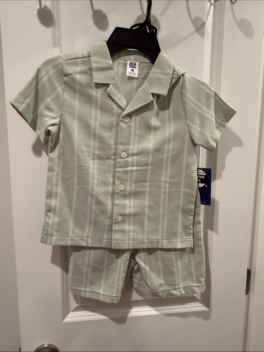 Kids Sage Green Short Set with Subtle Stripes size 6 NWT
